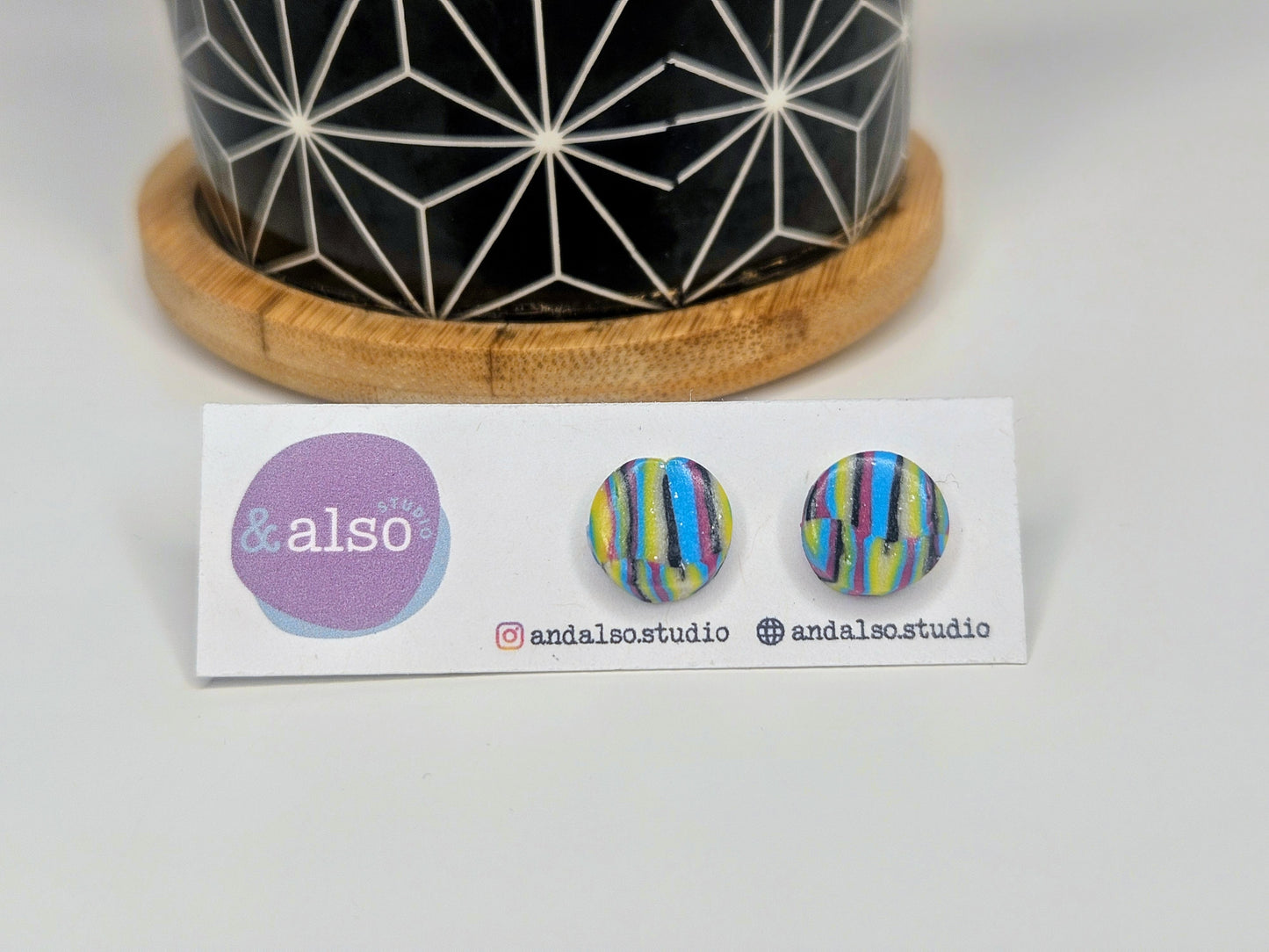 Neon Streaks Shard Stripe Studs Large (10mm)