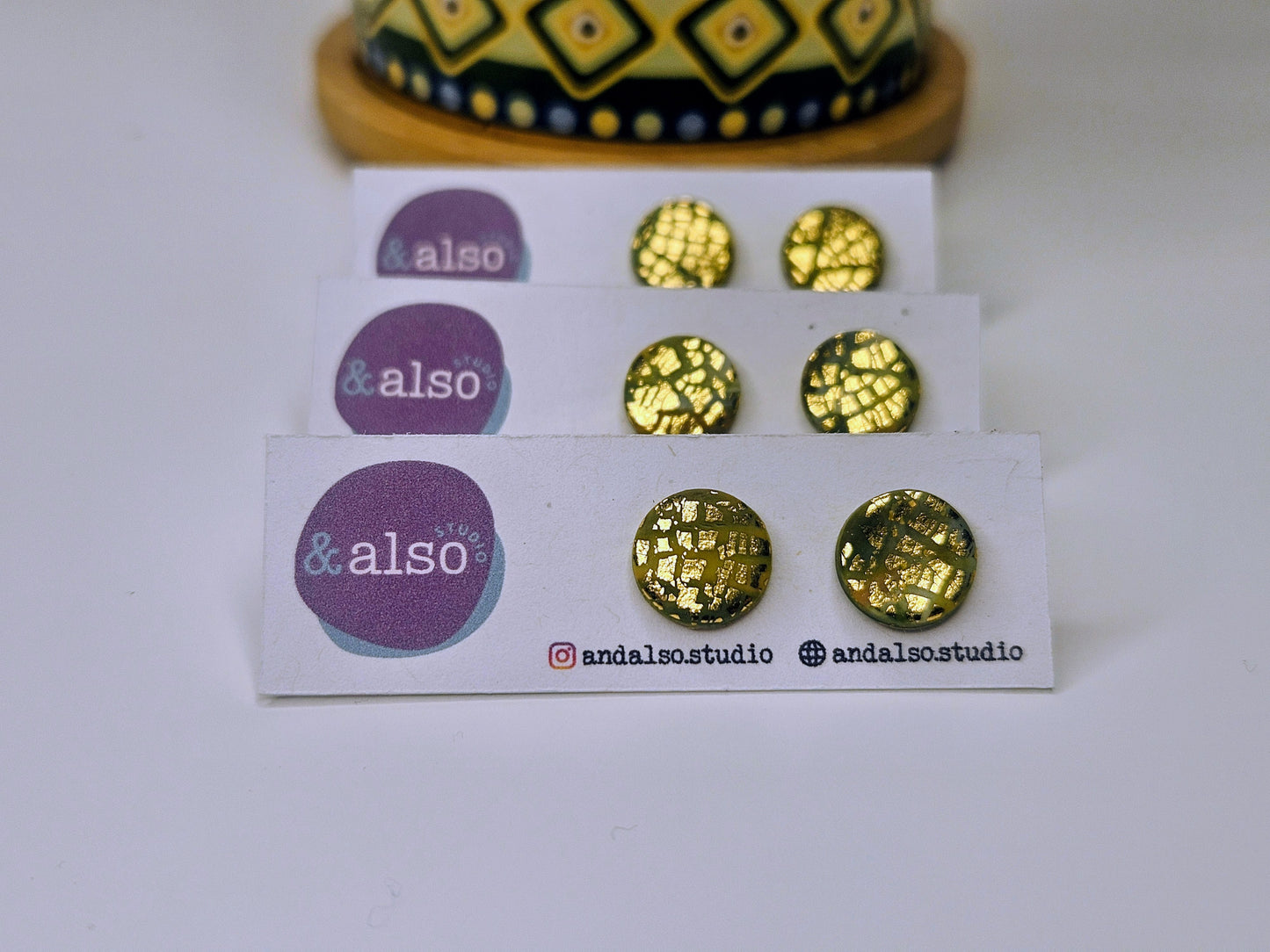 Fern & Fire Gold Grid Studs Large (10mm)