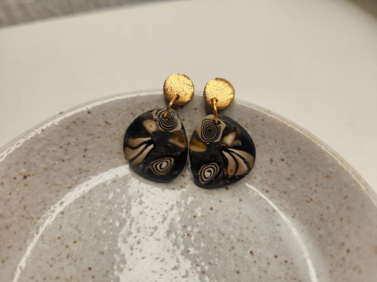 Nightfall Rounded Swirl Dangle