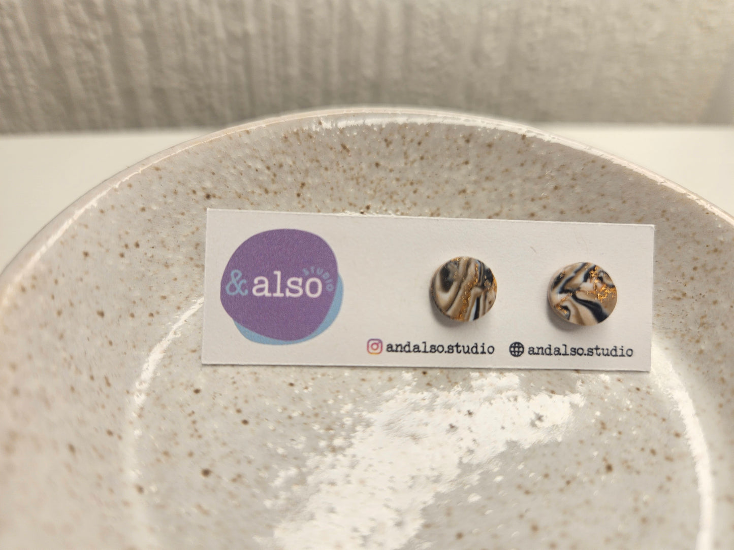 Nightfall Small Swirl Studs (6mm)