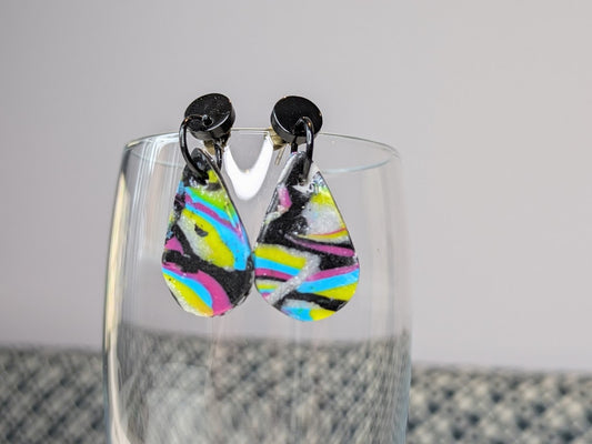 Neon Streak Raindrop