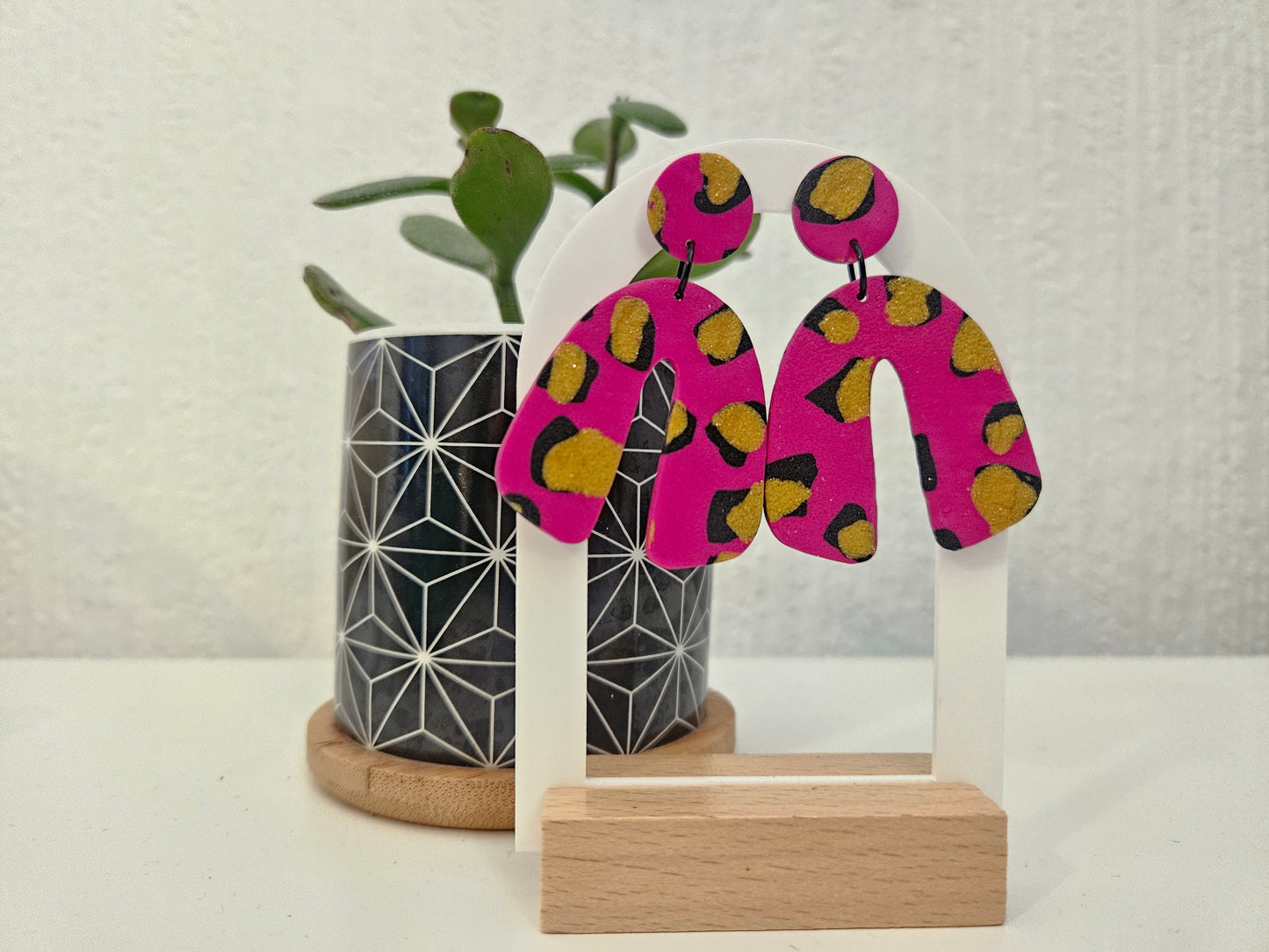 Block Party Hot Pink Leopard Arches