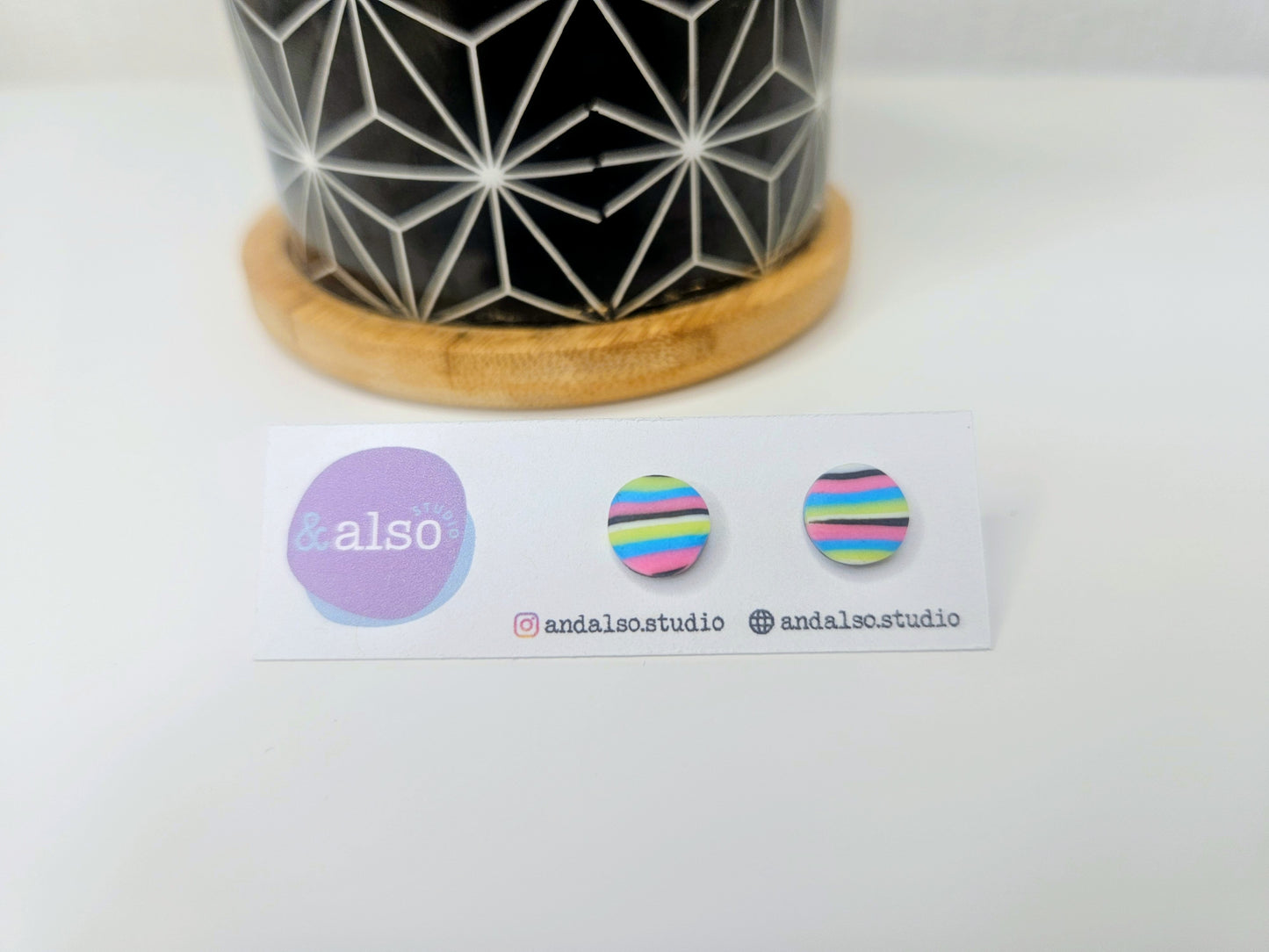 Neon Streaks Narrow Horizontal Studs Small (6mm)